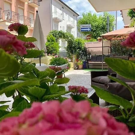 New Cirene Triple For 3 People Full Package * Rimini